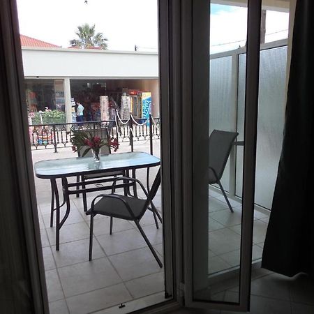 Katerina Apartments Near The Sea Agios Sostis  Екстериор снимка