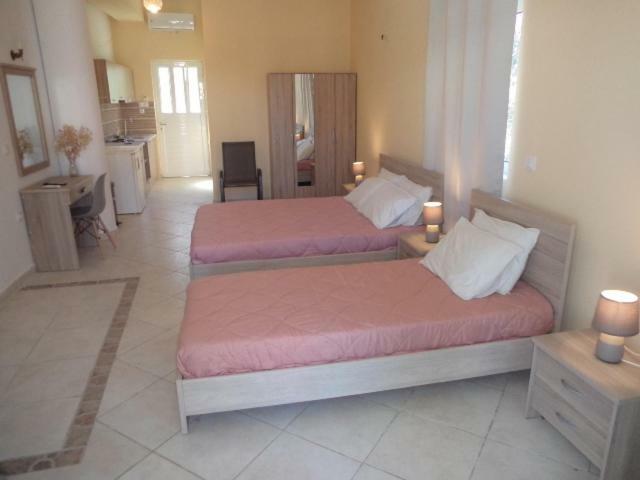 Katerina Apartments Near The Sea Agios Sostis  Екстериор снимка